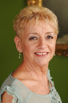 AestheticElise from The City of Brighton and Hove,United Kingdom