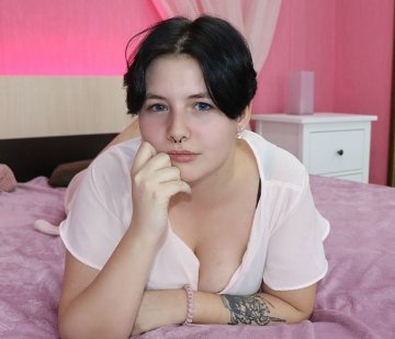 SmileyHalle from Kirklees,United Kingdom